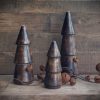 Set van drie donkerbruin glanzende houten kerstbomen - Afbeelding 2