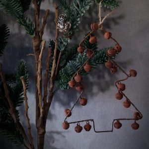 Roesthanger met belletjes